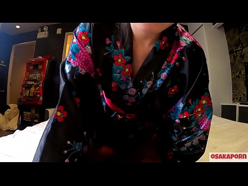 ❤️ Neska cosplay gazteak sexua orgasma arte maite du zaldizko emakume baten zorrotada batekin eta putzarekin. Japoniako jantzi tradizionalarekin, puxi iletsua eta titi ederrak dituen neska asiarra, afizionatuen bideoan, jostailu putzekin masturbazioa erakusten duena. Sakura 3 OSAKAPORN. Izorratu bideoa  gugan ❌